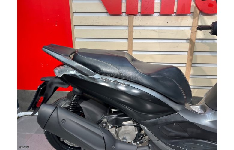 Piaggio Beverly 350 2016
