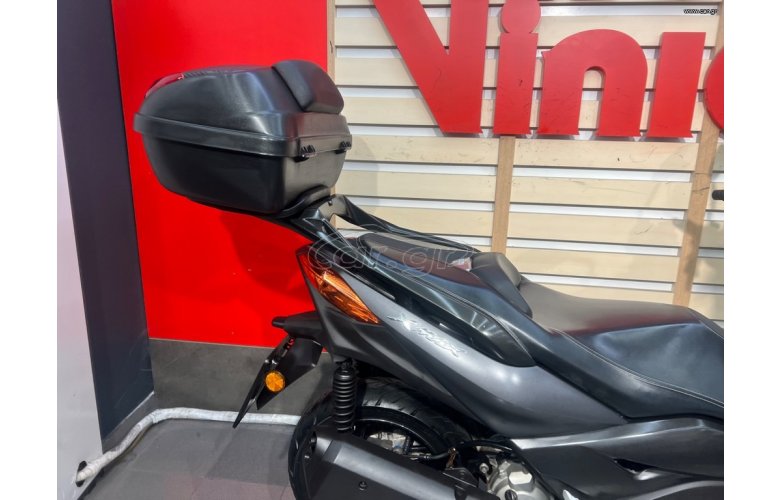 YAMAHA XMAX 300 2018