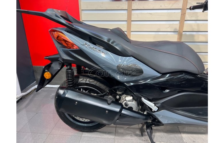 YAMAHA XMAX300 TECH MAX '22