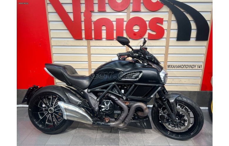 Ducati Diavel 2014