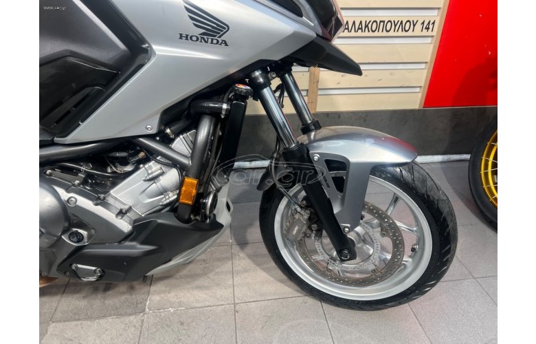 Honda NC 750X 2016 DCT