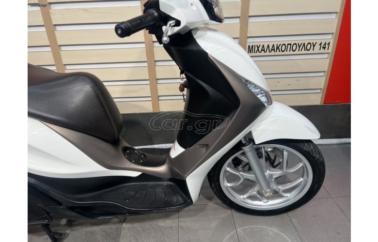 Piaggio Medley 150 2024