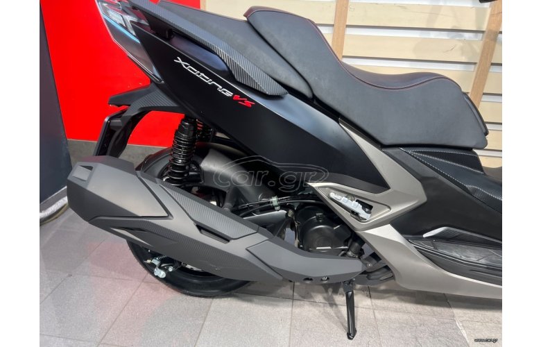Kymco Xciting 400i 2023 VS