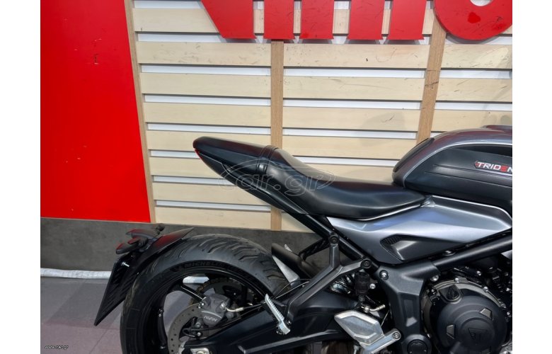 TRIUMPH TRIDENT660 '22