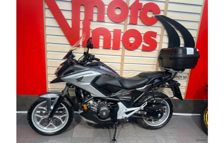Honda NC 750X 2016 DCT