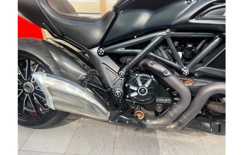 Ducati Diavel 2014