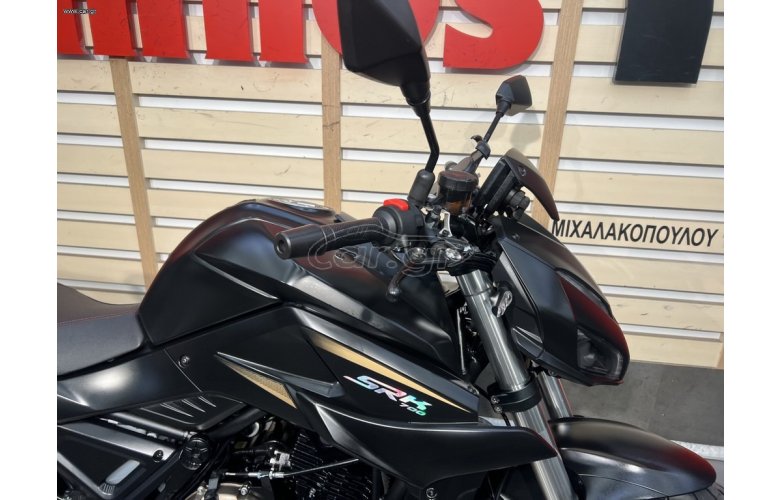QJMOTOR SRK700 2024