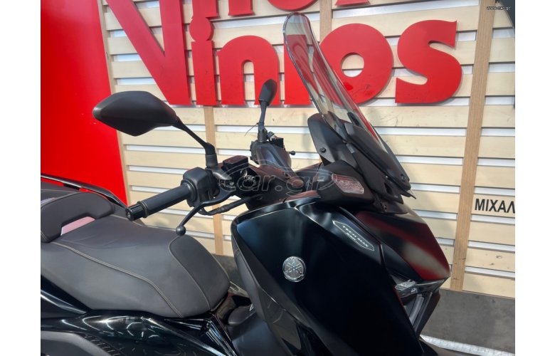 YAMAHA XMAX300 TECH '24