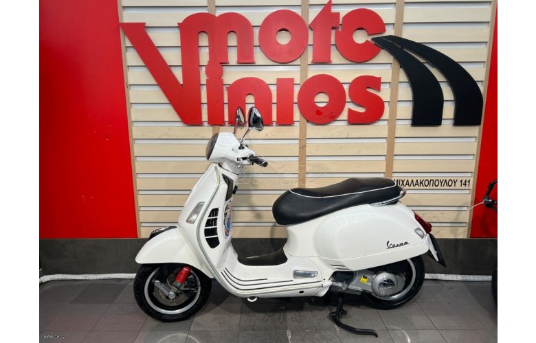 Vespa GTS 300 2012