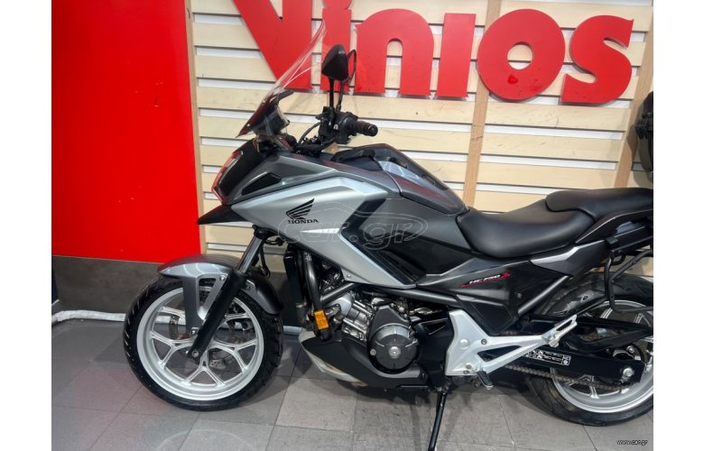 Honda NC 750X 2016 DCT