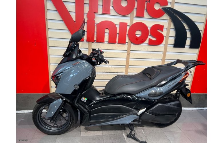 YAMAHA XMAX300 TECH MAX '22