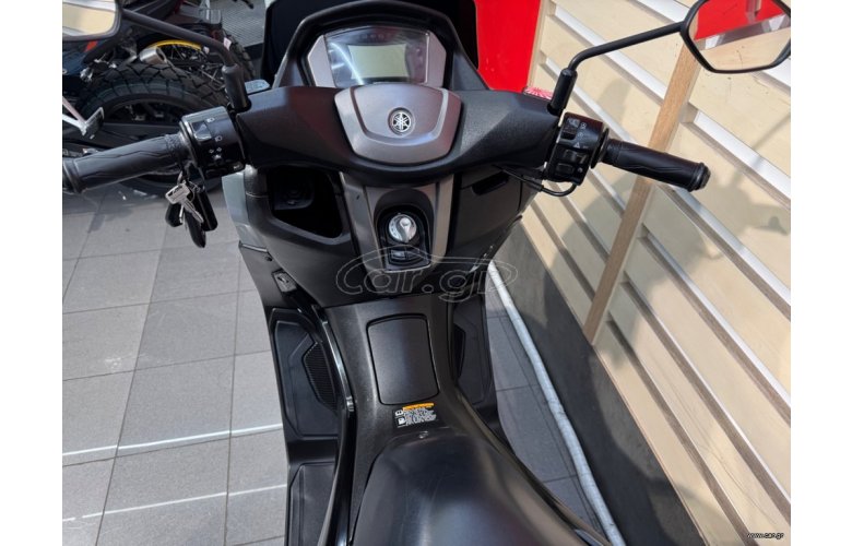 Yamaha NMAX 125 2021