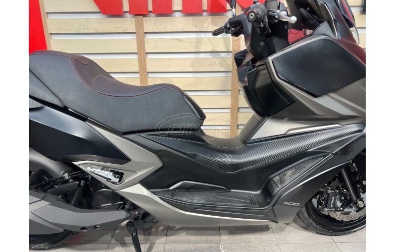 Kymco Xciting 400i 2023 VS