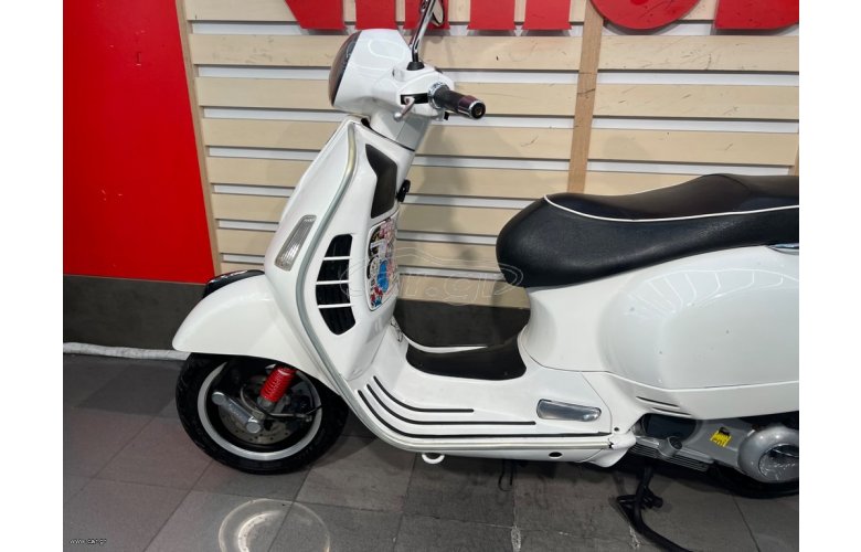 Vespa GTS 300 2012