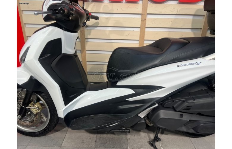 Piaggio Beverly 400 2021
