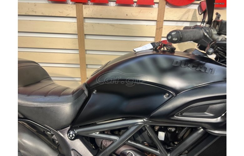 Ducati Diavel 2014
