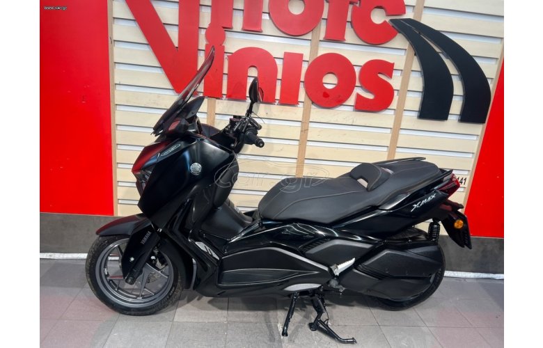 YAMAHA XMAX300 TECH '24