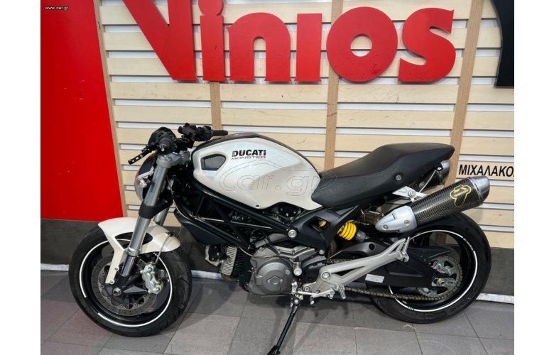 Ducati Monster 696 2008
