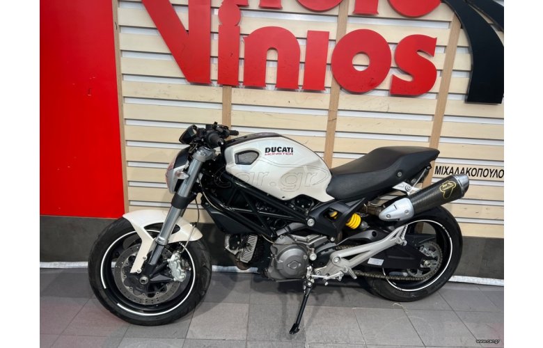 Ducati Monster 696 2008