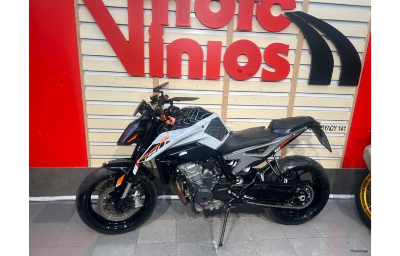 KTM 790 Duke 2023