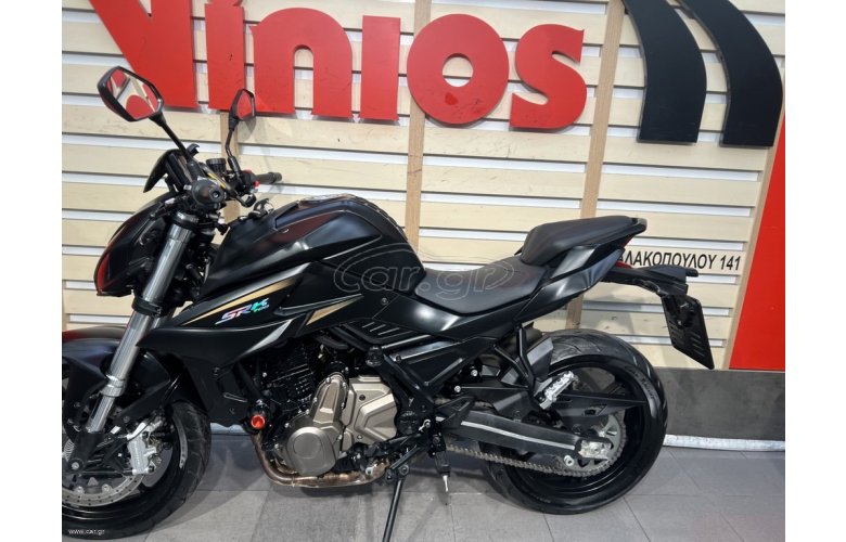 QJMOTOR SRK700 2024
