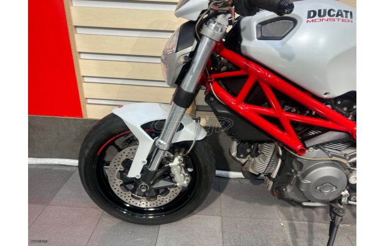 Ducati Monster 796 2019