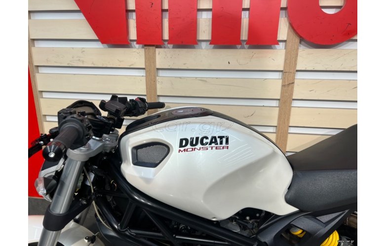 Ducati Monster 696 2008