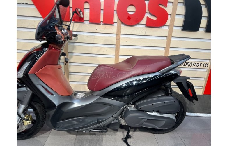 Piaggio Beverly 350 SportTouring 2017 ABS/ASR