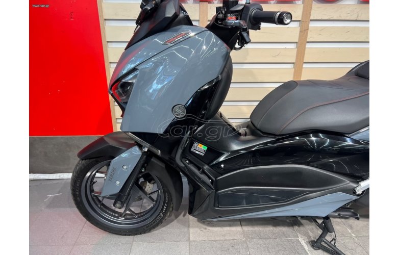 YAMAHA XMAX300 TECH MAX '22