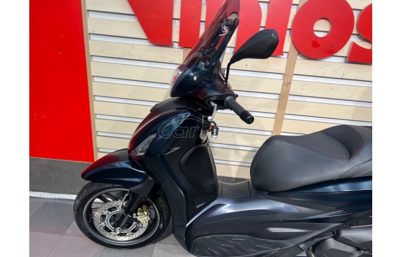 Piaggio Beverly 300i 2021