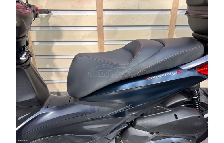 Piaggio Beverly 300i 2021