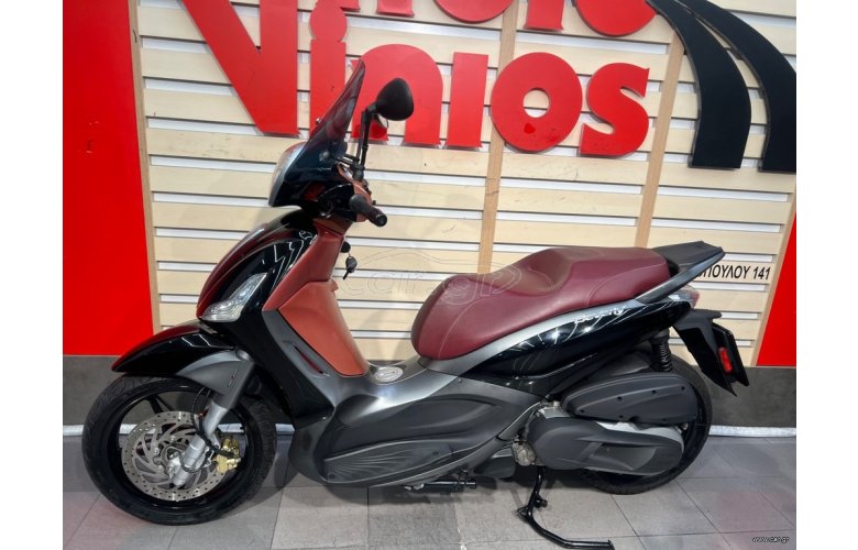 Piaggio Beverly 350 SportTouring 2017 ABS/ASR
