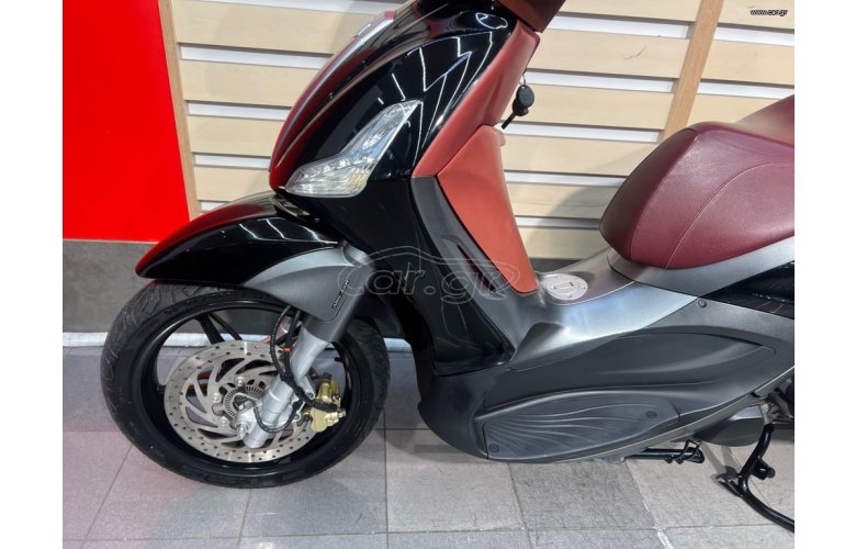 Piaggio Beverly 350 SportTouring 2017 ABS/ASR