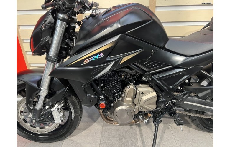QJMOTOR SRK700 2024