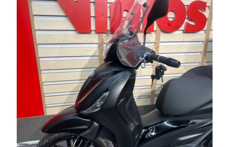 PIAGGIO BEVERLY400 2024 DEEP BLACK