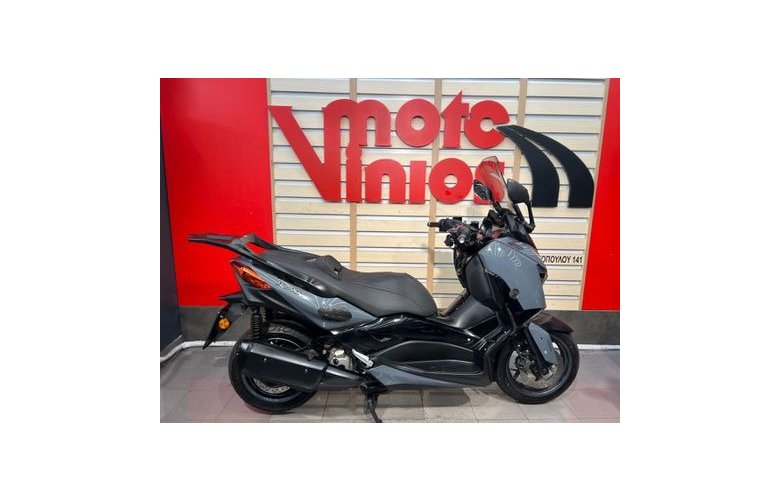 YAMAHA XMAX300 TECH MAX '22