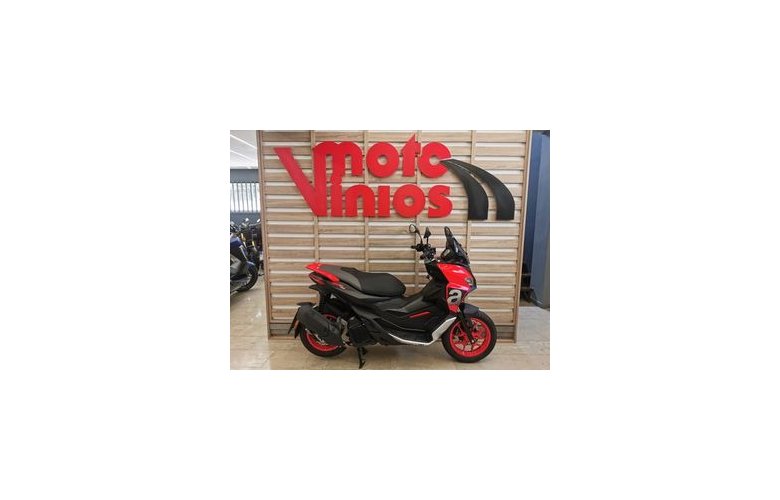 Aprilia SR GT 200 2025