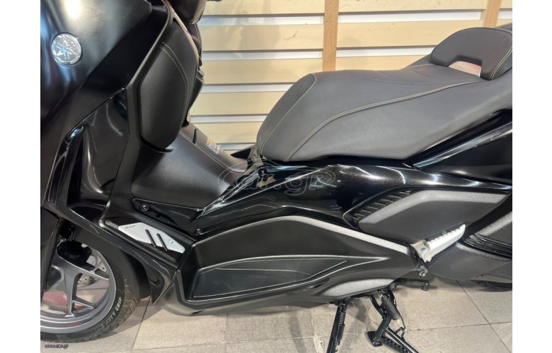 YAMAHA XMAX300 TECH '24