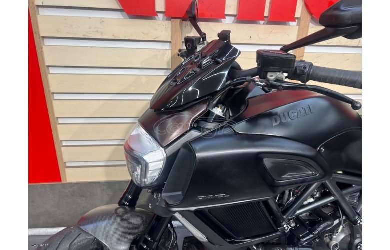 Ducati Diavel 2014