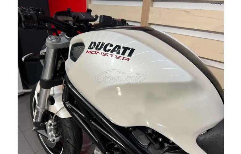 Ducati Monster 696 2008