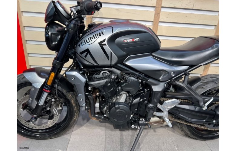 TRIUMPH TRIDENT660 '22