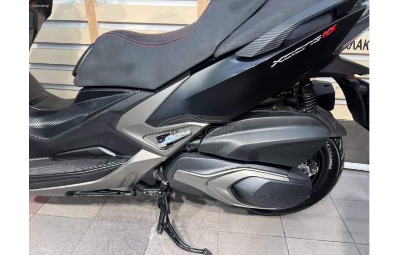 Kymco Xciting 400i 2023 VS