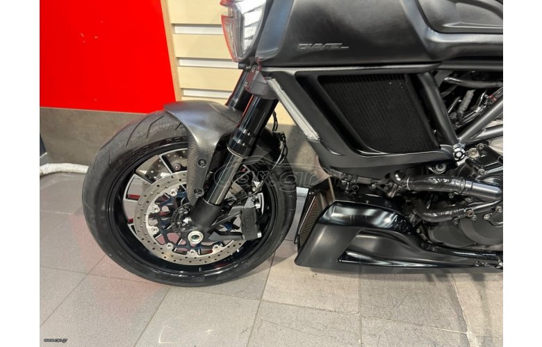 Ducati Diavel 2014