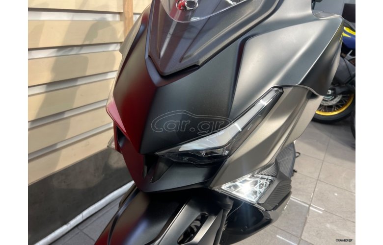 Kymco Xciting 400i 2023 VS