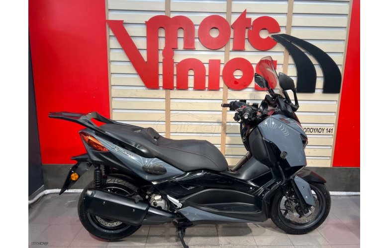 YAMAHA XMAX300 TECH MAX '22
