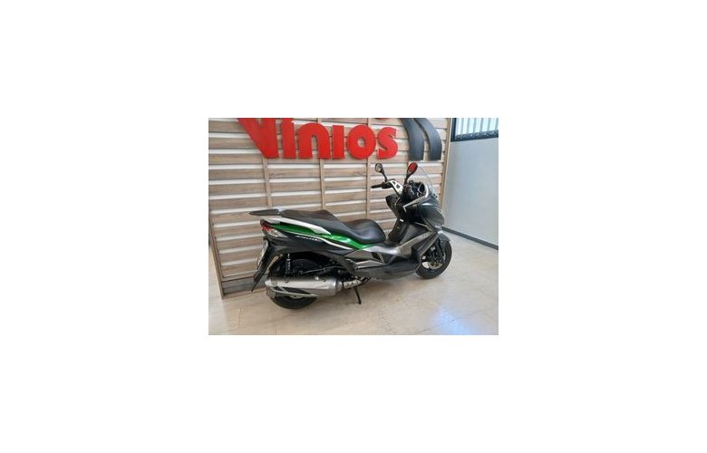 Kawasaki J 300 2015