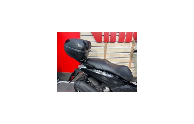 Piaggio Beverly 300i 2016