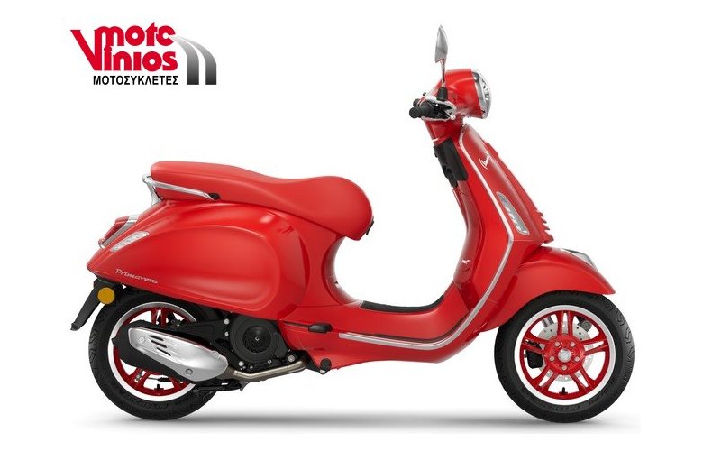 VESPA PRIMAVERA 150 RED