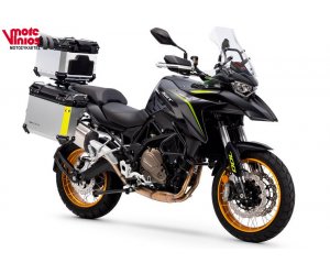 QJ MOTOR SRT700X