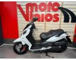 Aprilia SR GT 200 2023